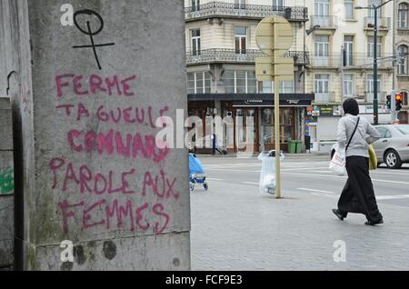Straßenszene in Brüssel Molenbeek, 9. Januar 2016. Stockfoto