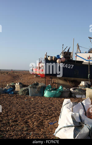 Angelboote/Fischerboote am Strand, The Stade, Hastings. Stockfoto