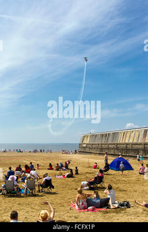 Flugshow am Weston-Super-Mare Beach im Juni 2014, Somerset, Großbritannien Stockfoto