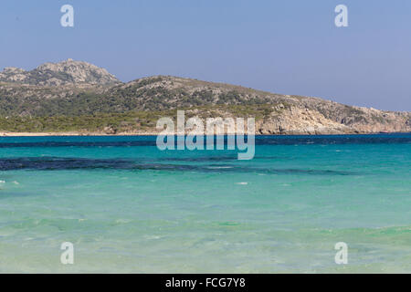 Blick von der wunderbaren Strand von Spiaggia di Tuerredda, Sardinien Stockfoto