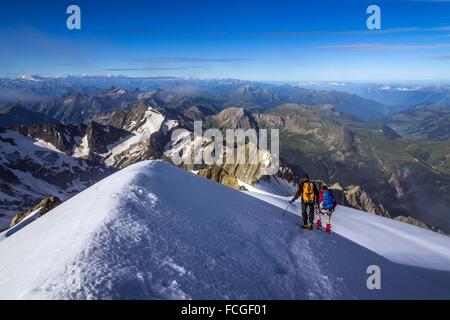 BERGSTEIGEN IN DER HAUTE SAVOIE (74), RHONE-ALPES, FRANKREICH Stockfoto