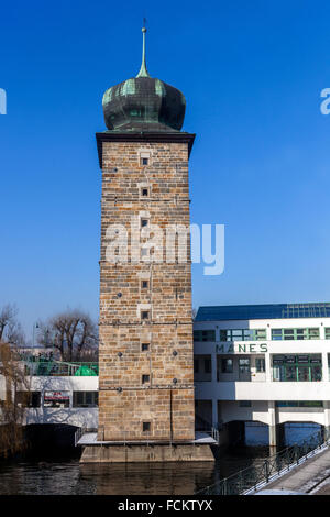 Die gotische Wasserturm, Manes Prag, Moldau Prag, Tschechische Republik Stockfoto