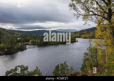 Loch Beinn a'Mheadhoin, Glen Affric, Beauly, Schottland, Vereinigtes Königreich Stockfoto