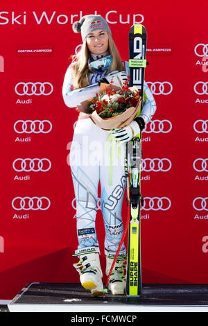 Cortina d ' Ampezzo, Italien 23. Januar 2016. Lindsey VONN (Usa) 1. findet während der Audi Fis Alpine Ski World Cup Women downhill Rennen Credit: MAURO DALLA POZZA/Alamy Live News Stockfoto