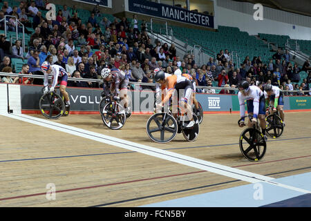 Manchester, UK. 23. Januar 2016. UK Revolution Serie Runde 6 am nationalen Radsport Zentrum. Mens längste Runde Credit: Dan Cooke/Alamy Live-Nachrichten Stockfoto