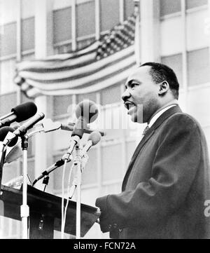 Martin Luther King. Dr. Martin Luther King Jr. anlässlich einer Anti-Kriegs-Demonstration in New York City, 1967 Stockfoto