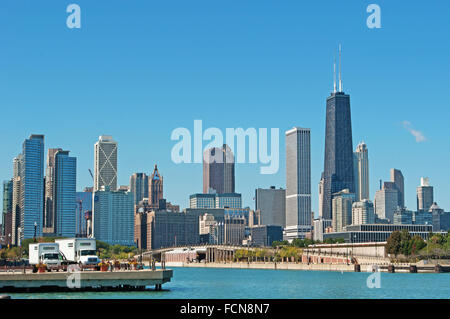 Skyline von Chicago, Michigan Lake, Illinois, Vereinigte Staaten von Amerika, Usa, vom Navy Pier, John Hancock Center Stockfoto