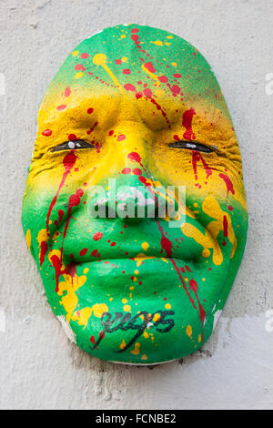 LONDON, UK - 20. Januar 2016: Gesicht Skulptur des Künstlers Gregos, befindet sich in East London, am 20. Januar 2016. Stockfoto