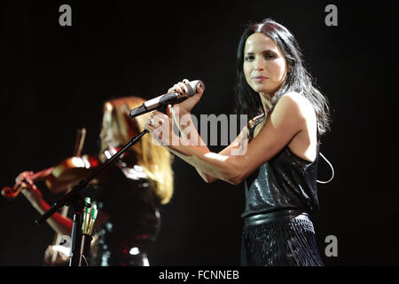 The Corrs führen in der O2 Arena, London England 23. Januar 2015.  Bildnachweis: Jason Richardson/Alamy Live-Nachrichten Stockfoto