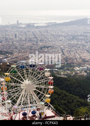 Freizeitpark auf Berg Tibidabo, Barcelona, Spanien. Stockfoto