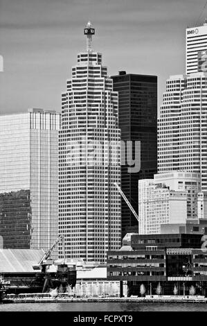 Toronto in der Innenstadt. Bay Street Bankenviertel: Royal Bank Plaza, Brookfield Place, Toronto Dominion und CIBC Stockfoto