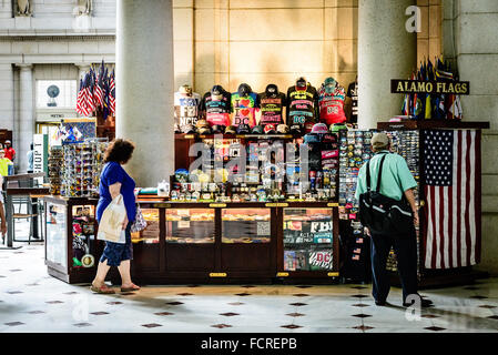 Alamo Flags Souvenir Stall, Union Station, Washington DC Stockfoto