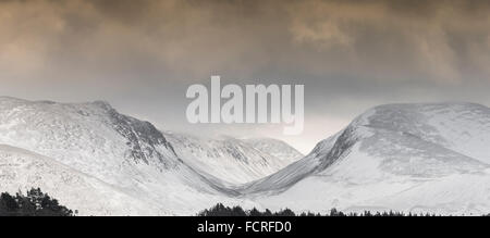 Lairig Ghru Pass in den Cairngorms National Park von Schottland. Stockfoto