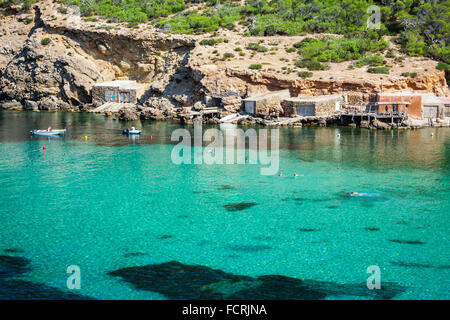 Ibiza Cala Benirras Strand in San Joan bei Balearen-Spanien Stockfoto