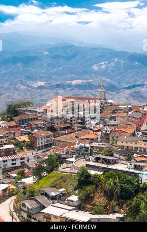 Zaruma - Stadt in den Anden, Ecuador. Das Hotel liegt in der südlichen Provinz von El Oro (das bedeutet buchstäblich "das Gold") in der westlichen ra Stockfoto