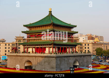 China, Provinz Shaanxi, Xian, der Glockenturm aus dem 14. Jahrhundert durch die Qing im Jahre 1739 Stockfoto