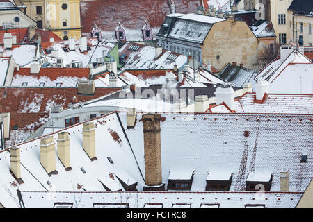 Bratislava, Slowakei - 24. Januar 2016: Winter-Blick auf die Stadt von der Burg Bratislava. Stockfoto