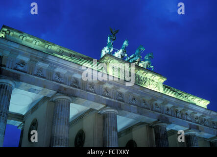 Europa, Deutschland, Berlin, die Quadriga des Brandenburger Tors.  Europa, Deutschland, Berlin, sterben Quadriga Auf Dem Brandenburger Stockfoto