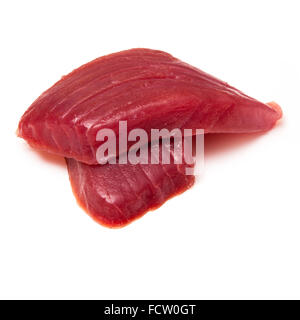 Gelbflossen Thunfisch Steaks (Thunnus Albacares) isoliert auf einem weißen Studio-Hintergrund. Stockfoto