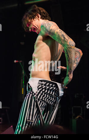 Mailand Italien. 24. Januar 2016. Die britische Rockband The Darkness live auf der Bühne im Music Club Alcatraz während der "Letzten Of Our Art Tour" Credit führt: Rodolfo weitertransferiert/Alamy Live News Stockfoto