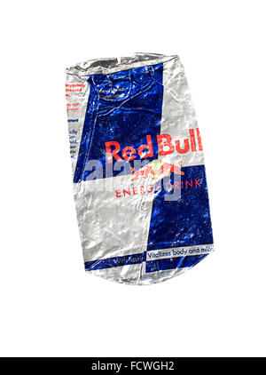 Eine zerdrückte Dose Red Bull Stockfoto