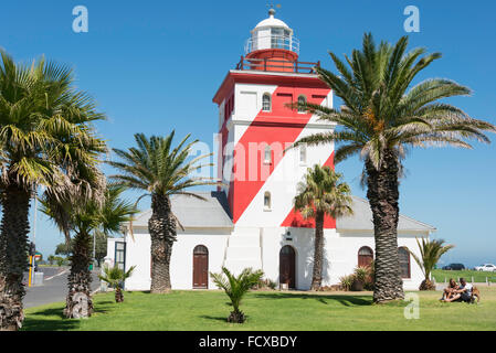 Historischen grünen Point Lighthouse (1824), Mouille Point, Kapstadt, Westkap, Südafrika Stockfoto