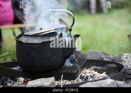 Norwegen, Nordland, Narvik. Detail-Aufnahme des kochenden Kessel. Stockfoto