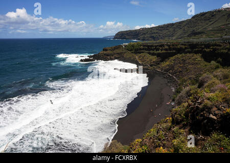 Schwarzen Lavastrand Playa Bollullo, Puerto De La Cruz, Teneriffa, Kanarische Inseln, Spanien Stockfoto