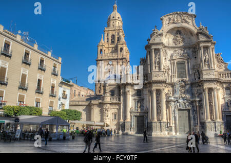 Murcia-Kathedrale und dem Plaza del Cardenal Belluga in Murcia, Spanien Stockfoto