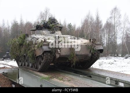 Marder 1A3 der 4. Kompanie, 212. Mechanisierte Infanterie-Bataillon während eine Kraft auf Kraft Trainingsübung im Trainingszentrum deutschen Armee Kampf. 15.01.2016 Stockfoto