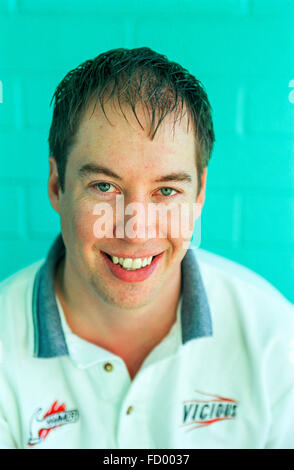 TUCSON, AZ-Februar 15: Pro Bowler Patrick Allen an die PBA Geruch-Esser offen Held in Tucson, Arizona am 15. Februar 2004. Stockfoto