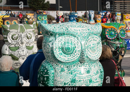 Detail von der Lloyds Bank Eule Skulptur Teil der großen Hoot Birmingham Eule Skulptur trail 2015 West Midlands England Stockfoto