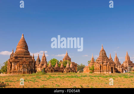 Eine Landschaft der alten Tempel in Bagan, Myanmar Stockfoto