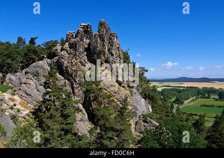 sterben Sie die Teufelsmauer Im Harz - der Teufel-Wand im Harz Moubtains Stockfoto