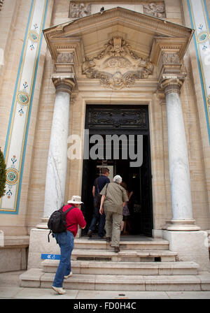 Musée des Beaux-Arts, Museum für Kunst und Geschichte, Nimes, Provence, Frankreich. Stockfoto