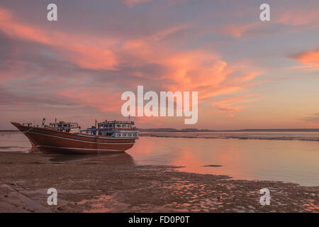 Schiff in Laft, Qeshm Insel, Hormozgan, Iran. Stockfoto