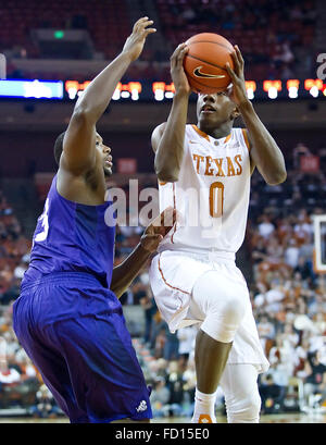 Austin, TX, USA. 26. Januar 2016. Texas Longhorns Tevin Mack #0 in Aktion während der NCAA Männer Basketball-Spiel zwischen TCU im Frank Erwin Center in Austin, TX. Mario Cantu/CSM/Alamy Live-Nachrichten Stockfoto