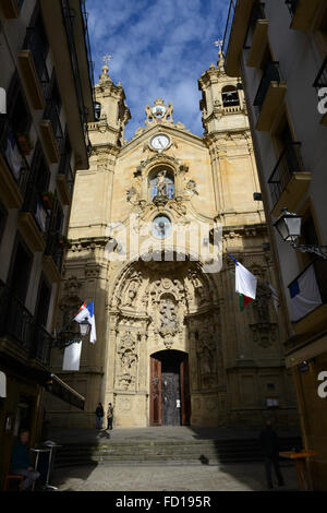 Die Basilika der Heiligen Maria von Coro in der alten Stadt San Sebastian, Baskenland, Spanien. Stockfoto