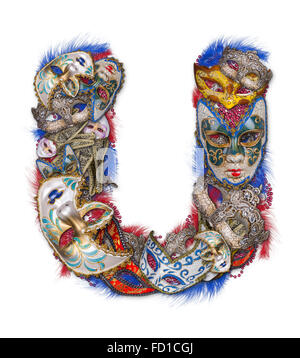 Buchstabe U gemacht Karnevalsmaske und Feder Stockfoto