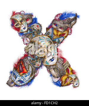 Buchstabe X gemacht Karnevalsmaske und Feder Stockfoto
