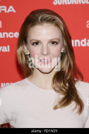 Park City, UT, USA. 26. Januar 2016. Ashley Bell im Ankunftsbereich für Gemetzel PARK Premiere beim Sundance Film Festival 2016, Library Center Theatre, Park City, UT 26. Januar 2016. Bildnachweis: James Atoa/Everett Collection/Alamy Live-Nachrichten Stockfoto