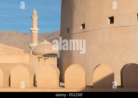 Blick auf Nizwa Moschee von Nizwa Fort Nizwa Oman Stockfoto