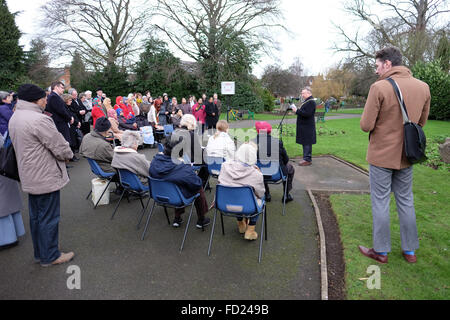 Cemeromy im Queens Park Loughborough Kennzeichnung Holocaust-Gedenktag Stockfoto