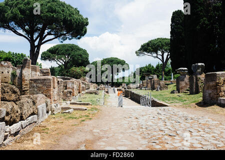 Gebäude in der römischen Hafenstadt Ostia Atinca Stockfoto