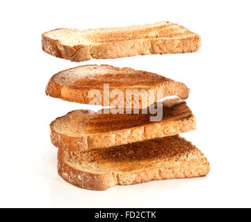 Haufen von Toast schwebt über einem weißen Hintergrund Stockfoto