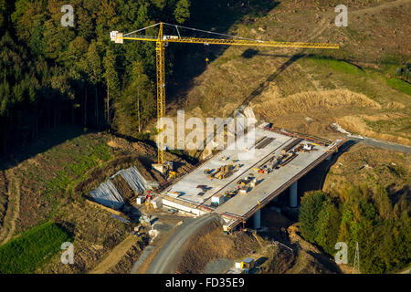 Luftaufnahme, höchste Viadukt North Rhine-Westphalia, Bestwig-Nuttlar, neue Brücken der Autobahn A44 zwischen Meschede und Olsberg, Stockfoto