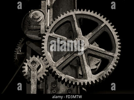 Industriemaschinen Nutzung der Zahnräder Stockfoto