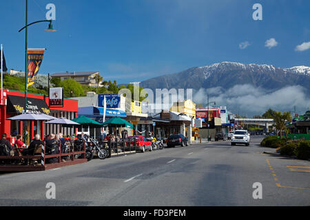 Kaikoura Township und Seaward Kaikoura Ranges, Marlborough, Südinsel, Neuseeland Stockfoto