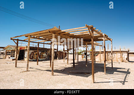 Ein verlassenes Haus in Bombay Beach, Kalifornien, am östlichen Ufer des Salton Meeres Stockfoto