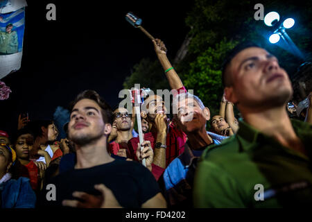 Havanna, Kuba. 27. Januar 2016. Kubaner gedenken die 163. Geburtstag von Kubas Unabhängigkeit Held Jose Marti am Eingang von der Universität von Havanna in Havanna, Kuba, 27. Januar 2016. Bildnachweis: Liu Bin/Xinhua/Alamy Live-Nachrichten Stockfoto